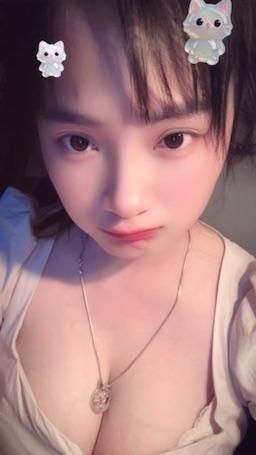 tu_linh : cute phô mai que