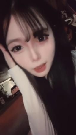 celina112 : 我就這樣姐一天妹一天😛