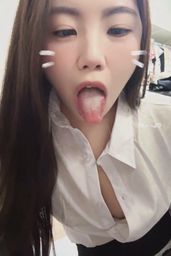 eebaby : 阿嘿顏舔手指👅 #近距離 #挑逗 #誘惑
