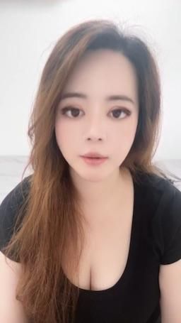 molly_0708 : 明天早上11:00件啦～