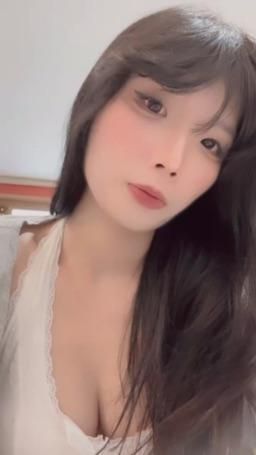 fabgruru_0731 : 最後一次播了 希望大家晚上10.都會到💖