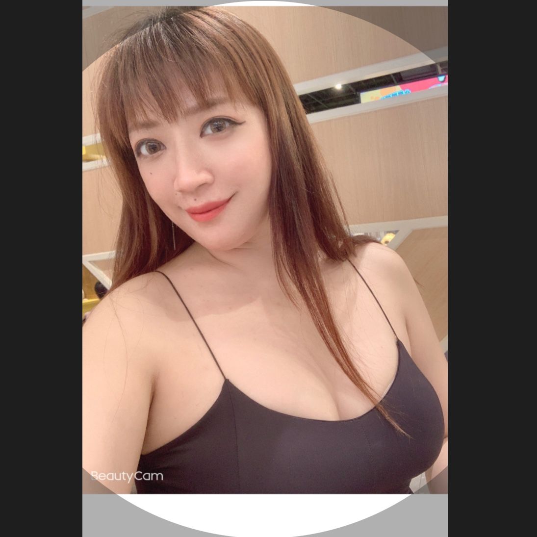 yuxuan's avatar
