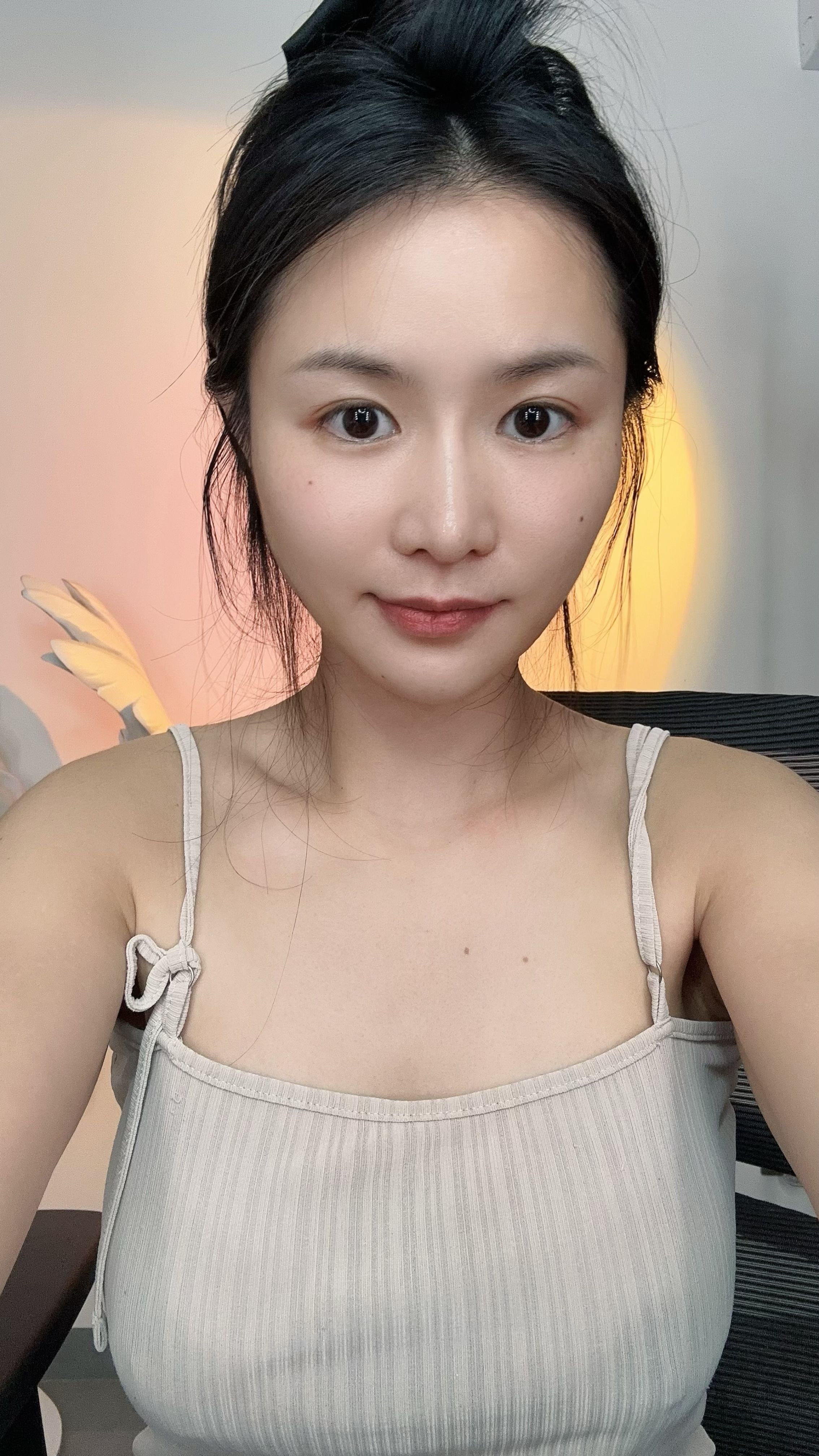 h1993106's avatar
