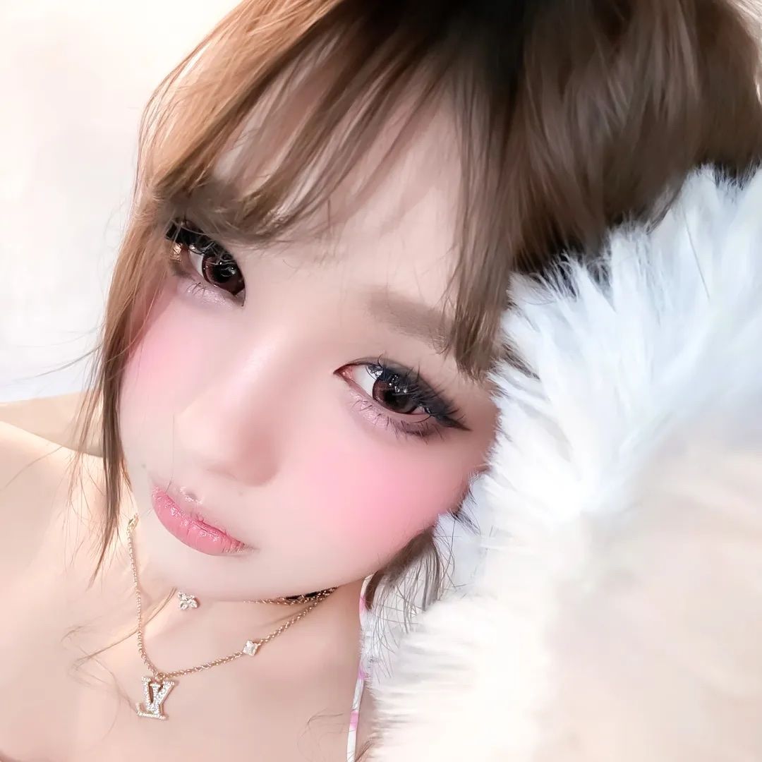 yuyuyoi's livestream snapshot