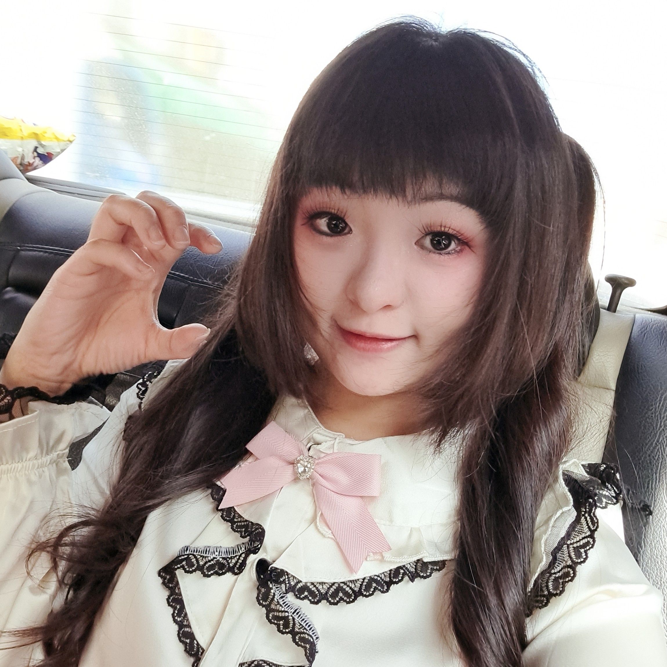 rose0926's avatar