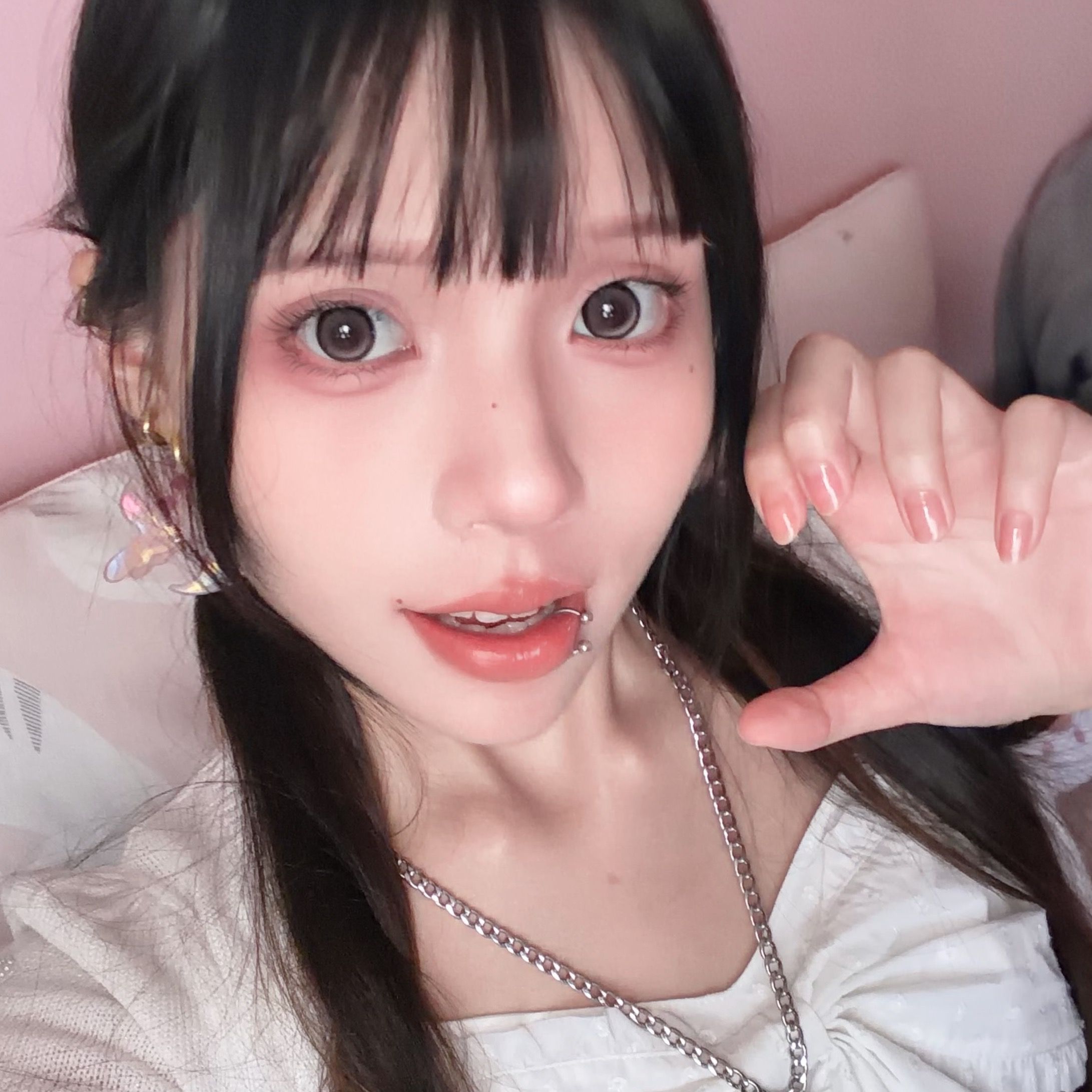 lucifer0812's avatar