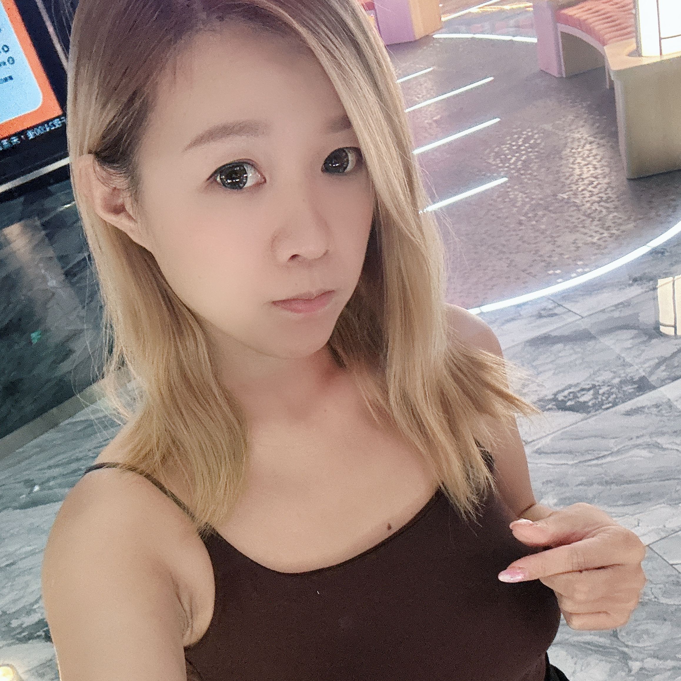 love06561100's avatar