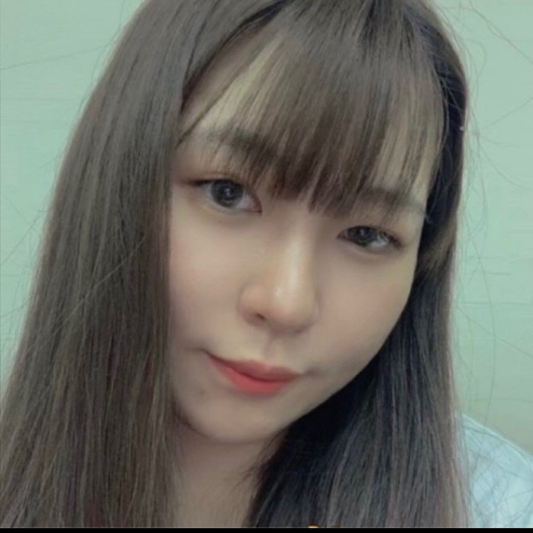 sunnyshinee's livestream snapshot