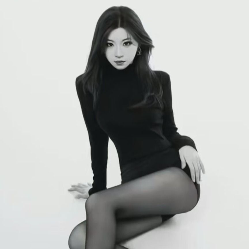 yiyi002's avatar