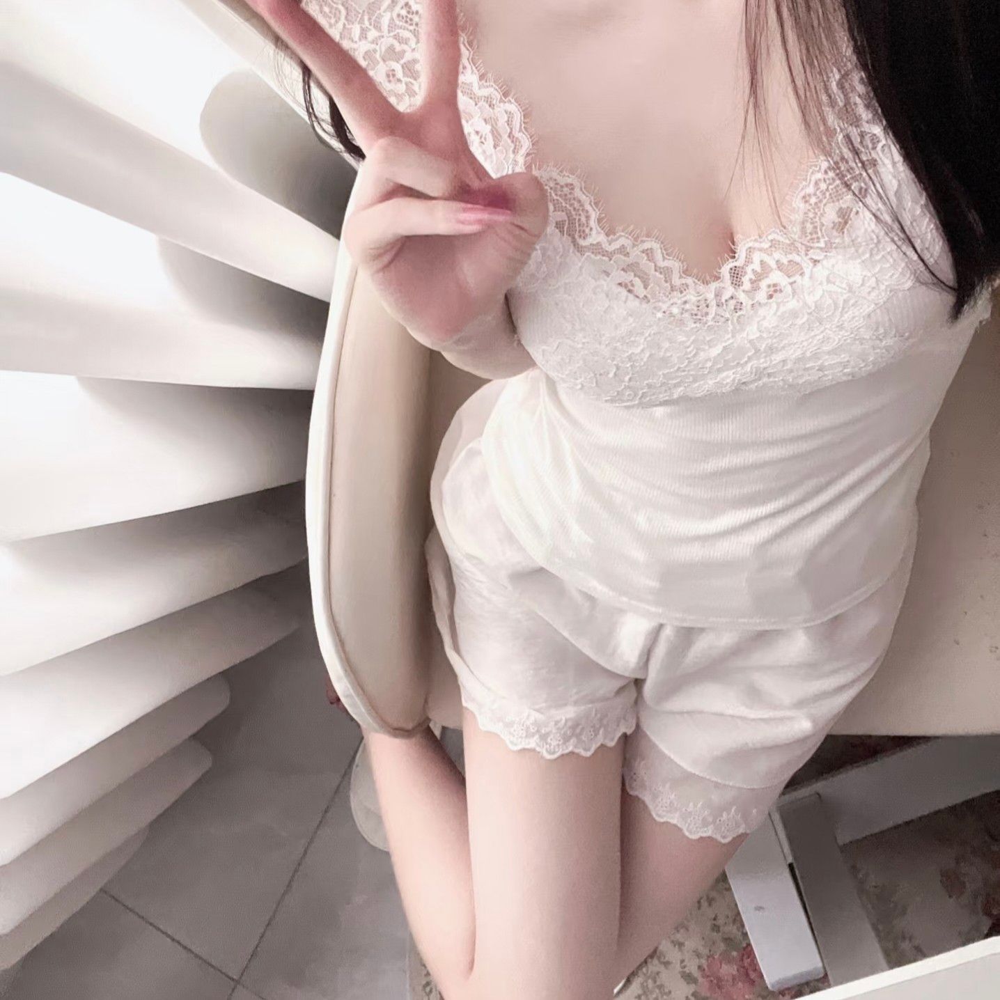 921103125w's cover